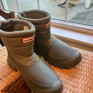 Hunter insulated winter boots